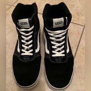 Mens Size 12 Old Skool Suede Sk8 Hi High Tops